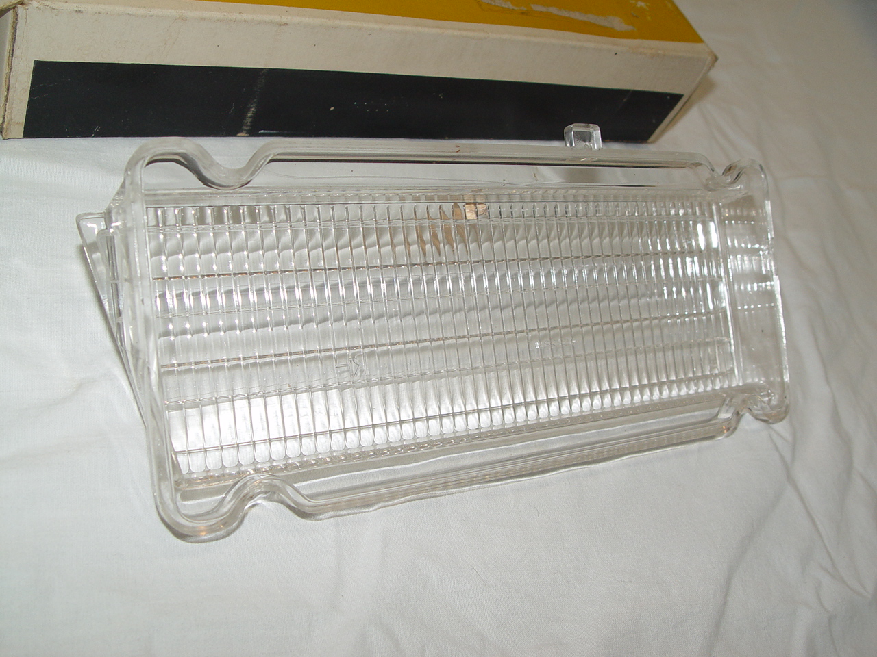 1967 Cadillac Deville Right Front Corner Marker Light Lens